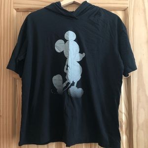 Uniqlo women’s UT Disney graphic hooded t shirt